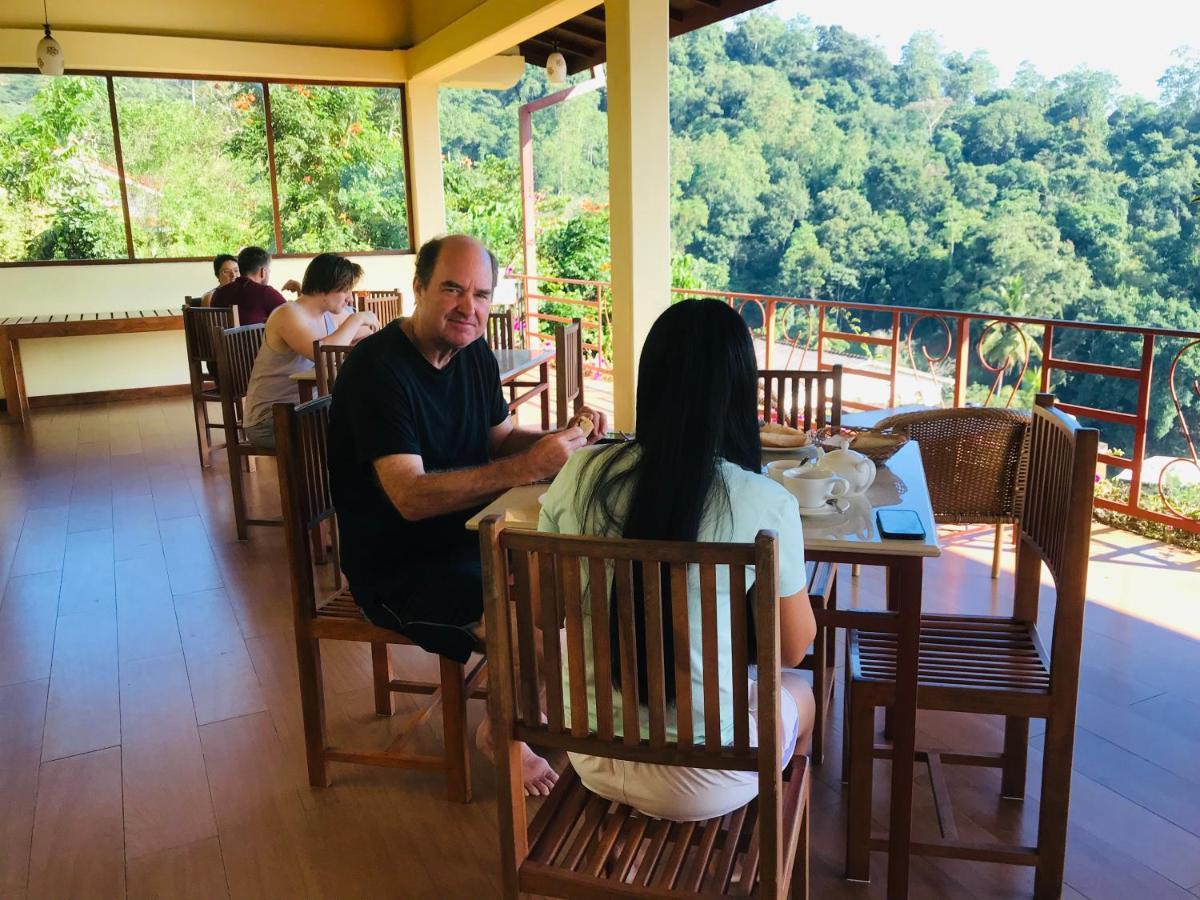 Nature Walk Resort Kandy Exteriör bild